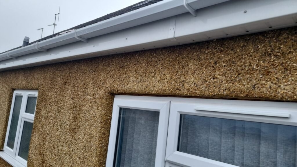 Gutter cleaning before and after transformation 5